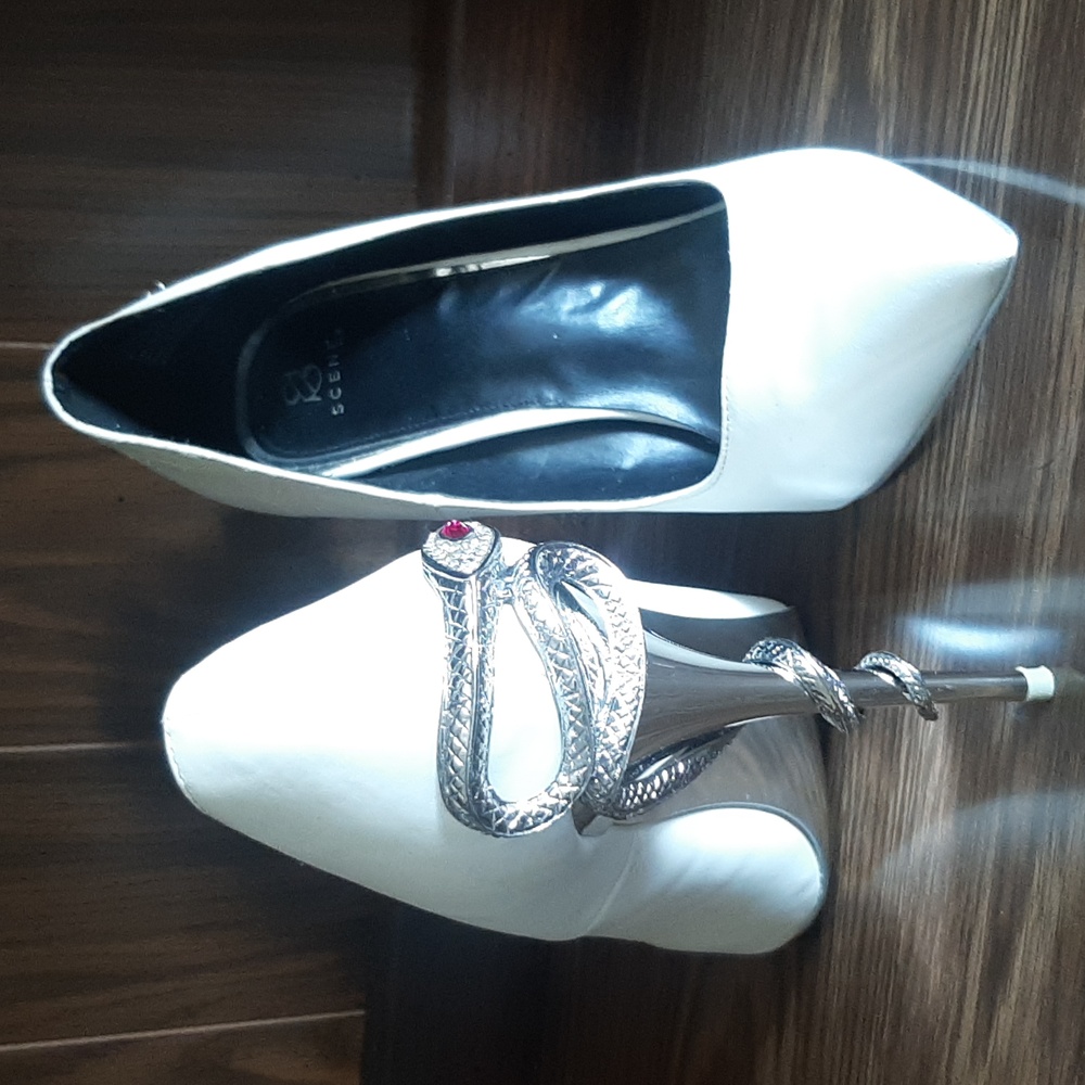 White Snake heel pumps